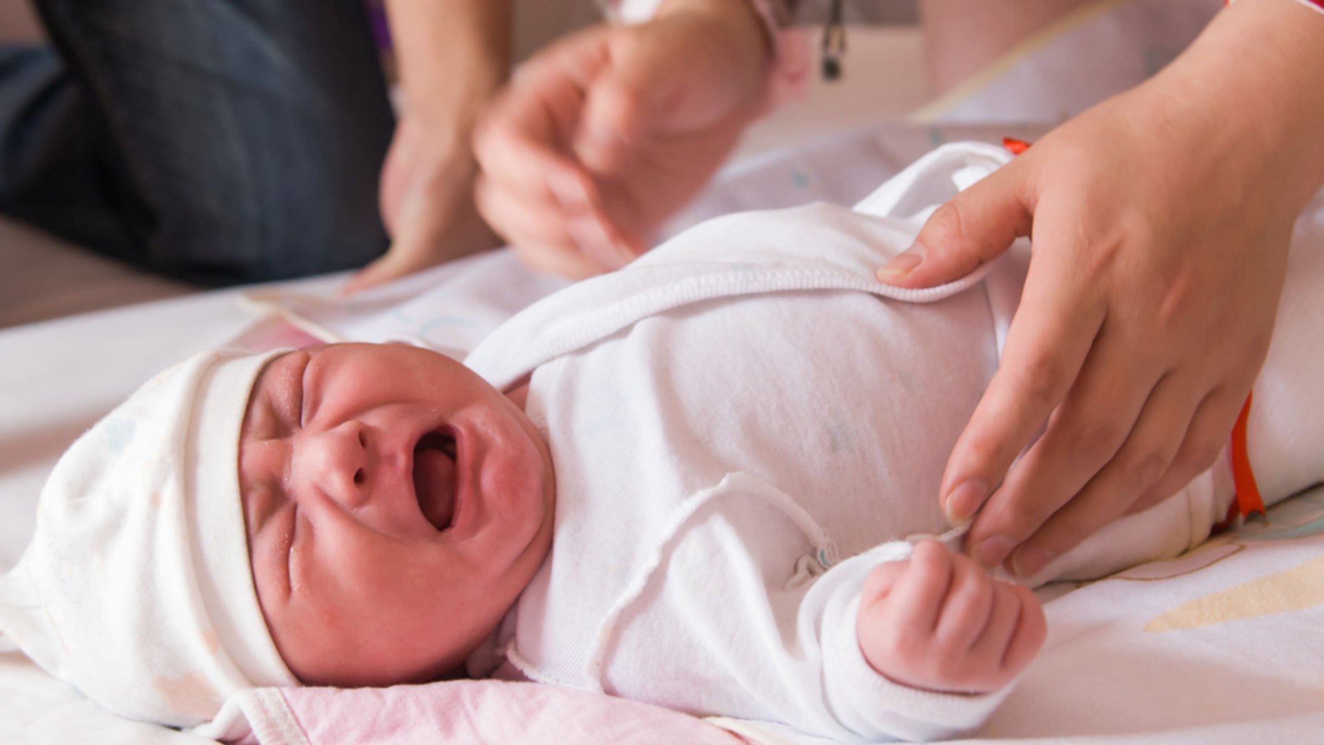bebeklerde gaz sancısı ne zaman başlar?